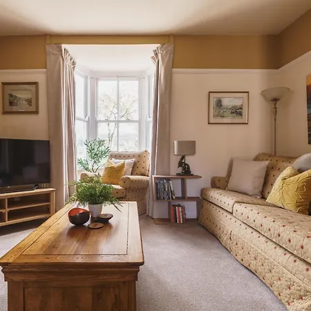 Wansfell View, With Hot Tub * Hawkshead