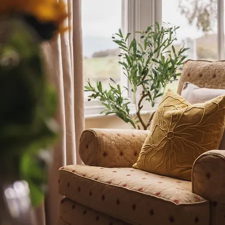 Casa de Férias Wansfell View, With Hot Tub