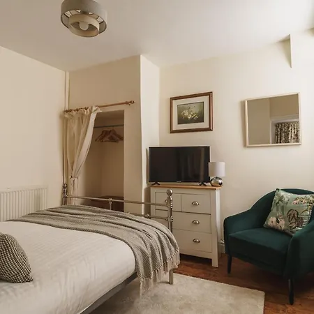 Casa de Férias Wansfell View, With Hot Tub