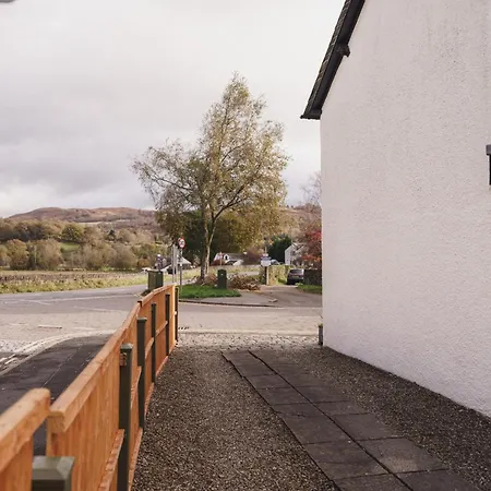Wansfell View, With Hot Tub Ferienhaus