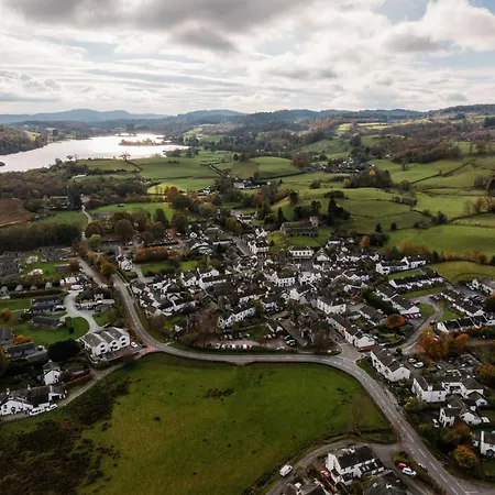 Wansfell View, With Hot Tub Ferienhaus